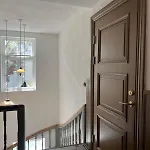 Appartement Modern Flat In A Courtyard *