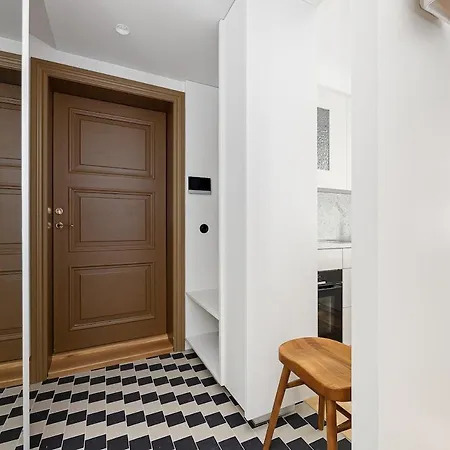 Modern Flat In A Courtyard Lejlighed *