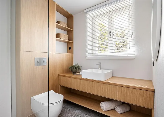 Apartment Modern Flat In A Courtyard