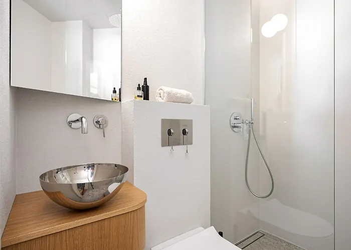 Modern Flat In A Courtyard Апартаменты *