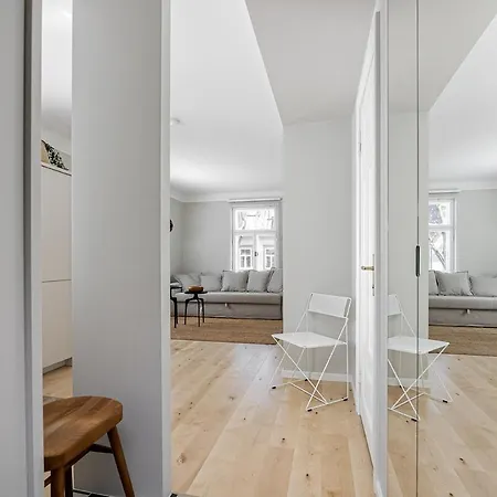 Modern Flat In A Courtyard Apartament *